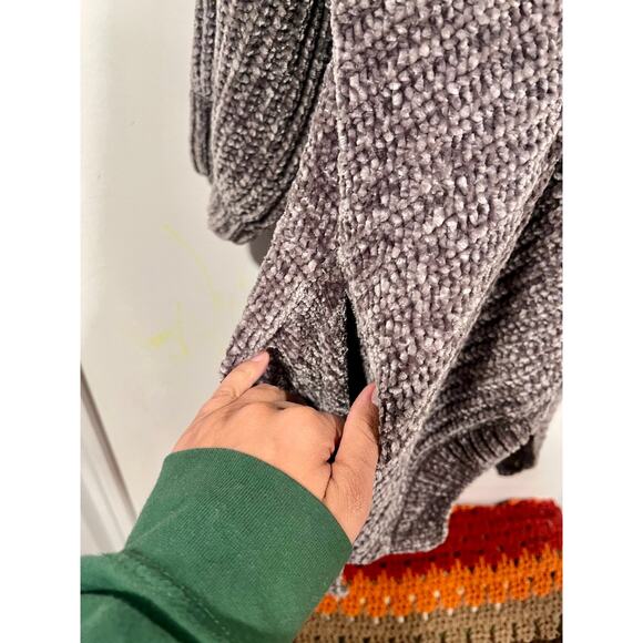 Chenille Oversized Long Button Front Cardigan with Pockets Cozy Casual Small - Picture 5 of 6